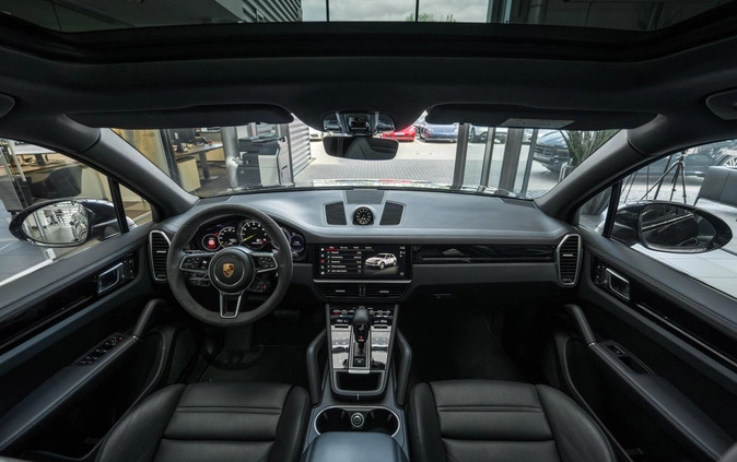 Porsche Cayenne cena 449900 przebieg: 33748, rok produkcji 2022 z Sulęcin małe 232